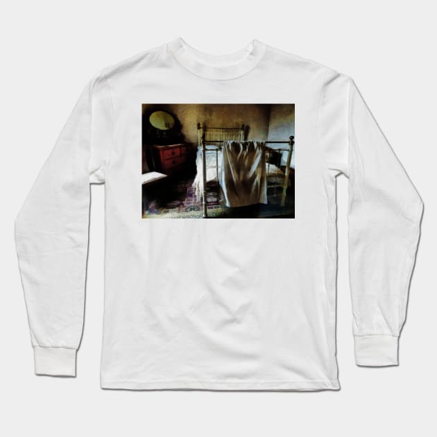 The Loneliness of an Unmade Bed Long Sleeve T-Shirt by PictureNZ